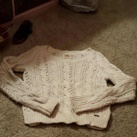 Hollister sweater