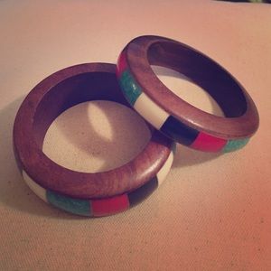 Wooden multi color bracelets