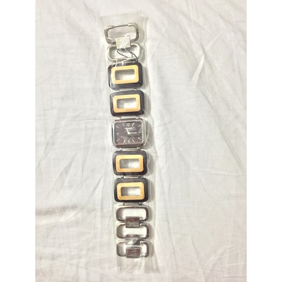 Women's Fossil casual collection watch ⌚