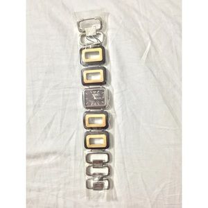 Women's Fossil casual collection watch ⌚