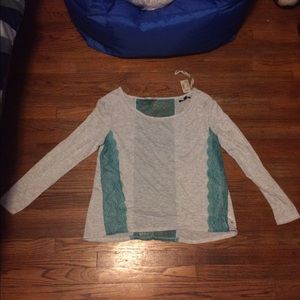 American Eagle shirt with lace detailing