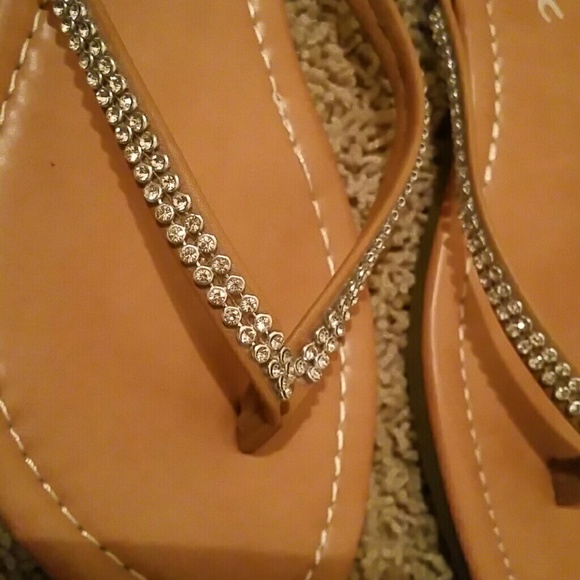 Flipflops - Picture 2 of 4