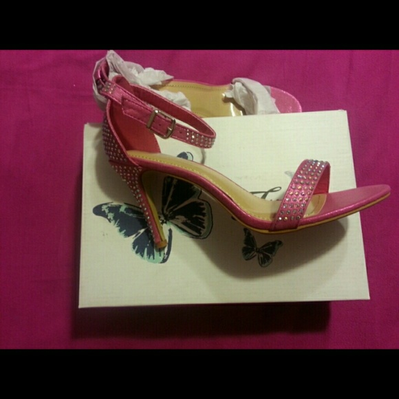 Forever Fuchsia Stilettos NWB