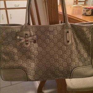 Gucci purse