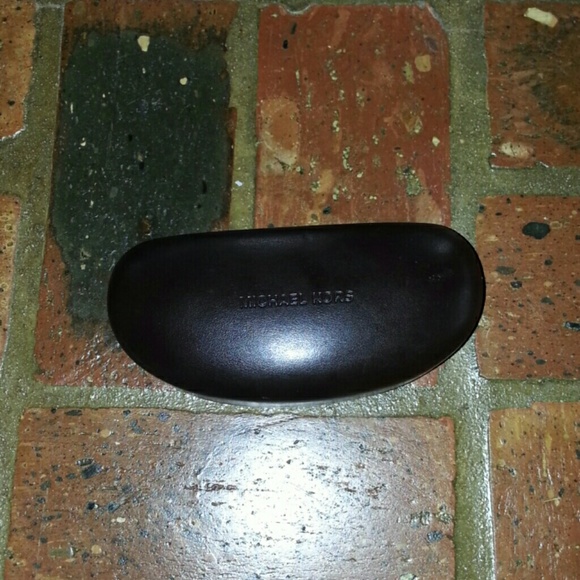 Michael Kors Sunglass case