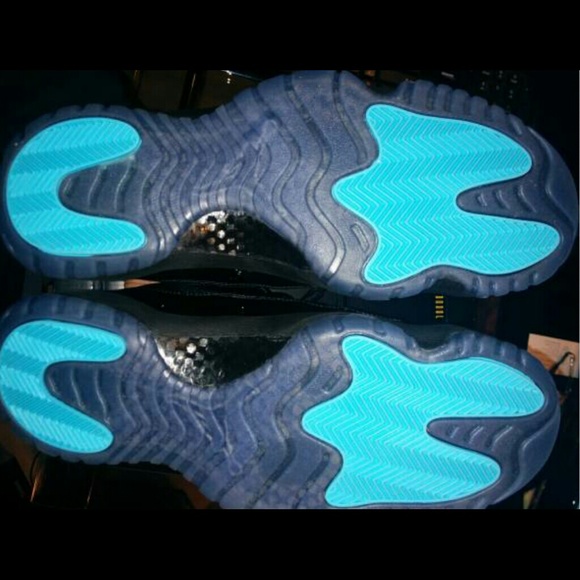 Jordan gamma blue 11's - Picture 3 of 4
