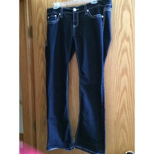 Barely worn day trip jeans!