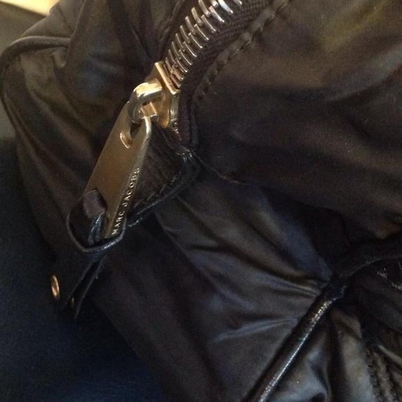 PRICE DROP!  GET IT NOW! MARC JACOBS QUILTED BAG - Picture 3 of 4