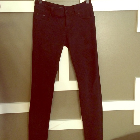 Navy blue GUESS riding pants.
