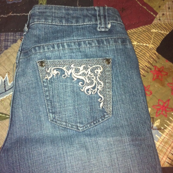Westport jeans. - Picture 3 of 3