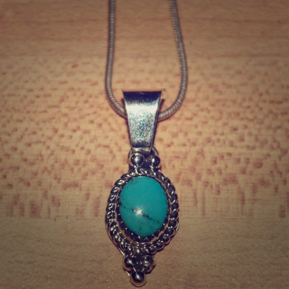Handmade Silver Pendant Navajo / Kingman Turquoise