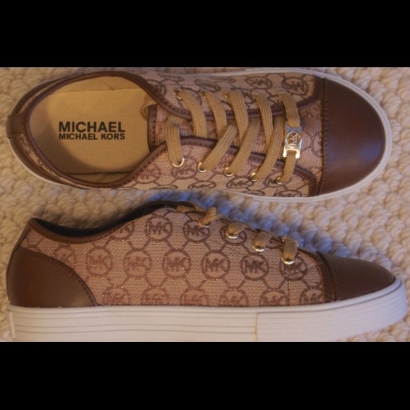 Michael Kors Majestica sneakers size 6 RARE!