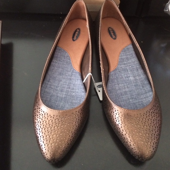 Shoes - "NEW" Bronze Dr Scholls "Chopout" Sz 8. 1/2