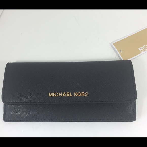 Brand New Michael Kors Wallet