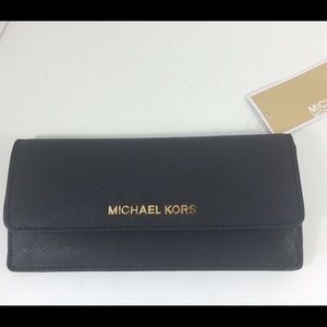 Brand New Michael Kors Wallet
