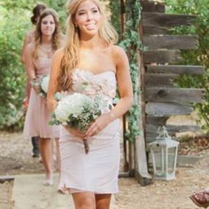 Monique Lhuillier blush sweetheart gown