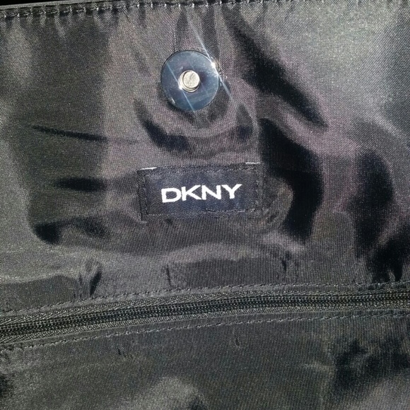 Large tote - Picture 3 of 3