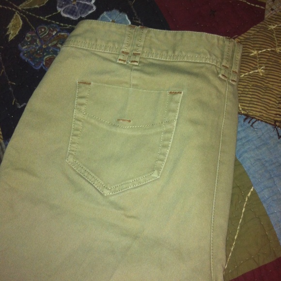 Liz &co pants - Picture 3 of 4