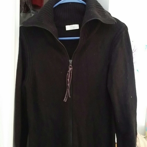 Sweater - Picture 2 of 3