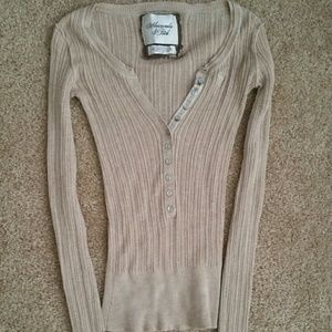 Abercrombie and Fitch long sleeve top sz.Xs