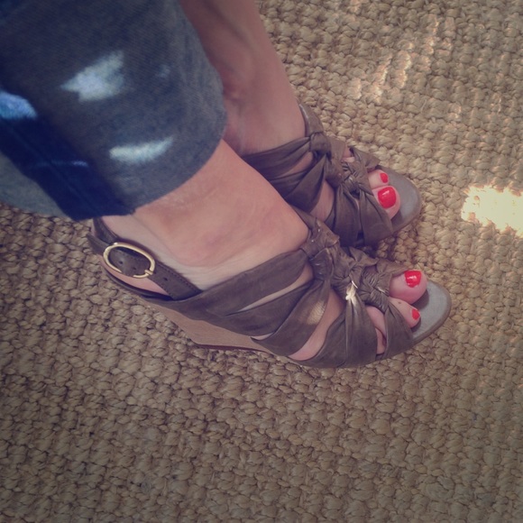 Alexander Birman Wedges