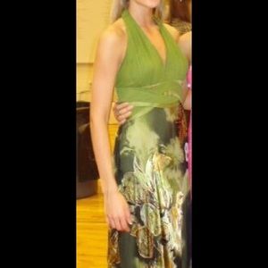 Nina Austin Green Multi Bottom Gown