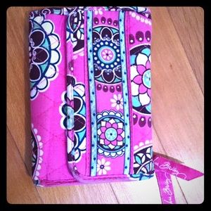 Vera Bradley wallet