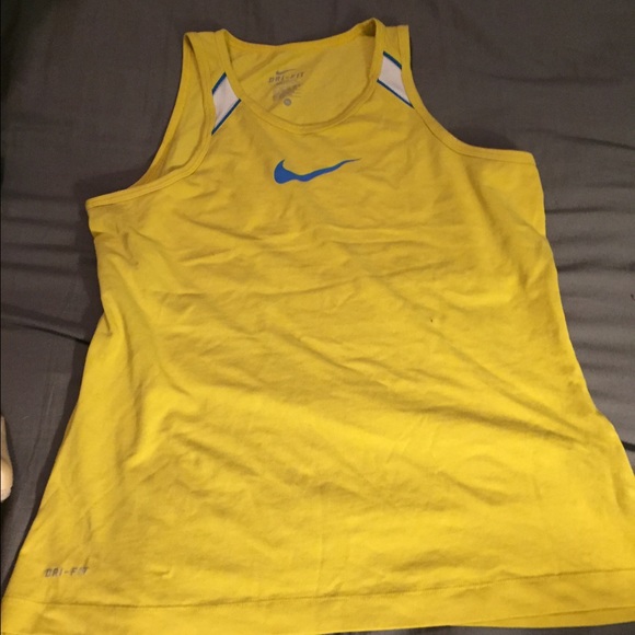 Nike work out tank