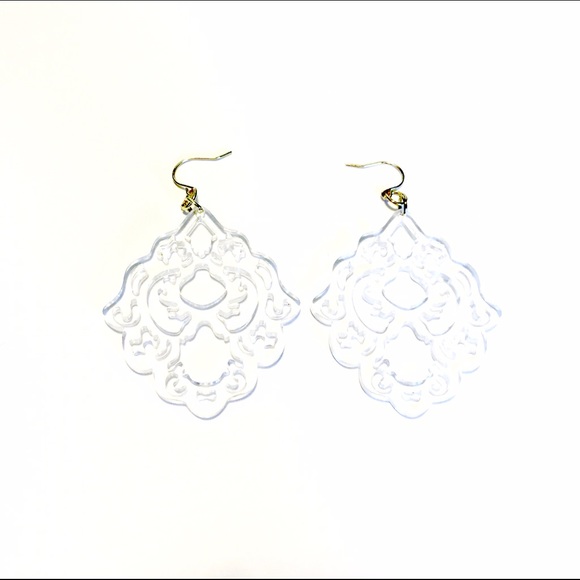 Zenzii lucite clear earrings
