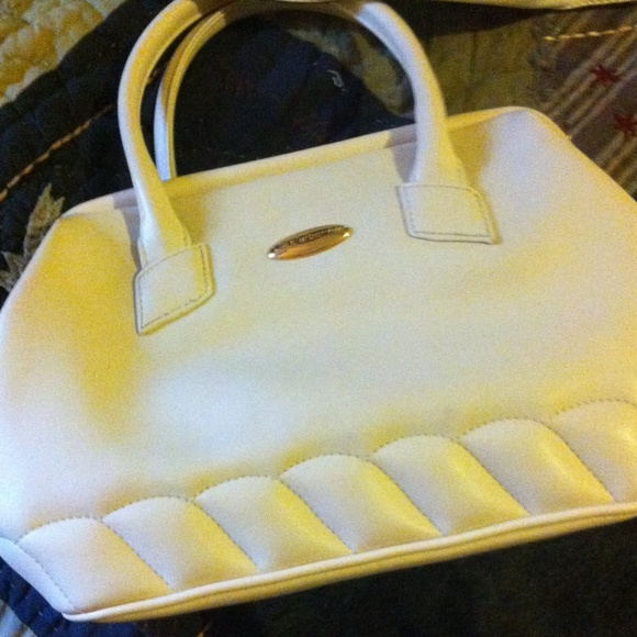 Bags bags bags. Sold separately - Picture 4 of 4