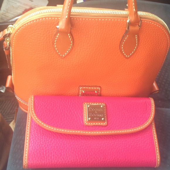 Brand New Dooney & Bourke Handbag & Wallet.