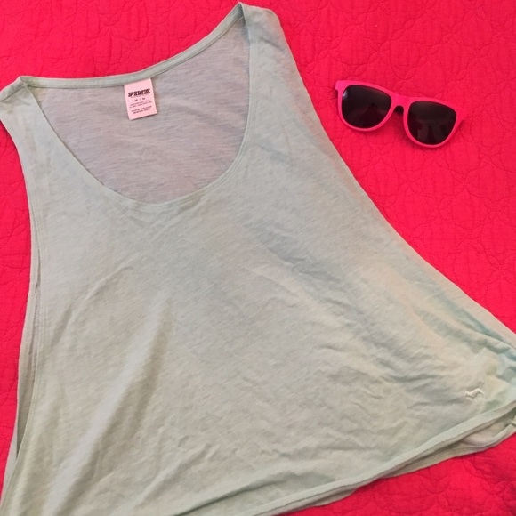 VS Pink Muscle Tee & Sunglasses