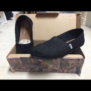 TOMS Black Burlap Classics