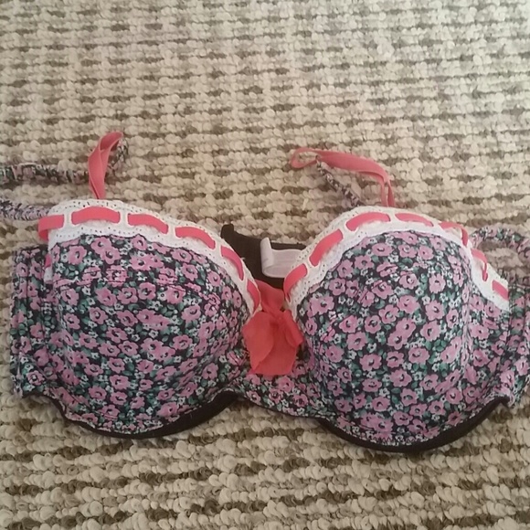 Victoria's Secret Pink Bra