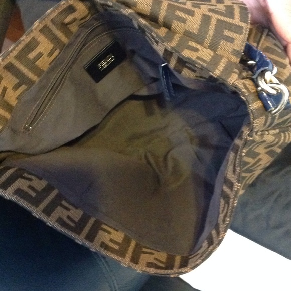 NO TRADE ❤ FENDI BAG - Picture 4 of 4