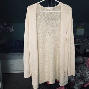 CREAM CARDIGAN