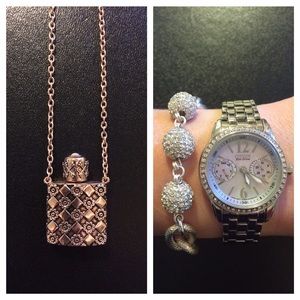 Jewelmint Necklace and Bracelet