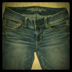 Size 4 Long, American Eagle Kick Boot Jeans