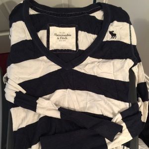 A&F sweater
