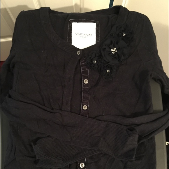 Gh sweater