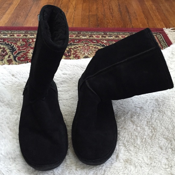 Bearpaw boots!