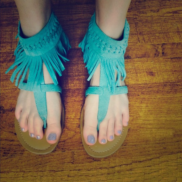 Minnetonka turquoise sandals