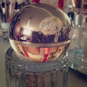 DKNY golden DELICIOUS ✨✨