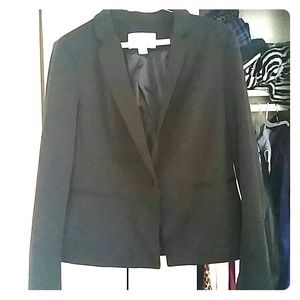 BLACK BLAZER
