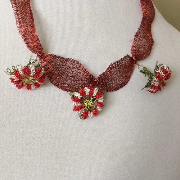 Neclace Hand Made - Picture 4 of 4