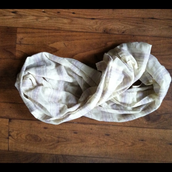 Off white woven design infinity scarf