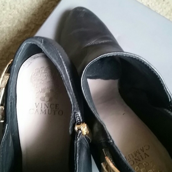 VINCE BOOTIES - Picture 3 of 4