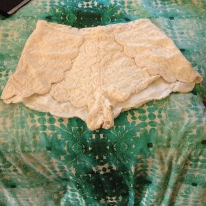 Lace Shorts!!
