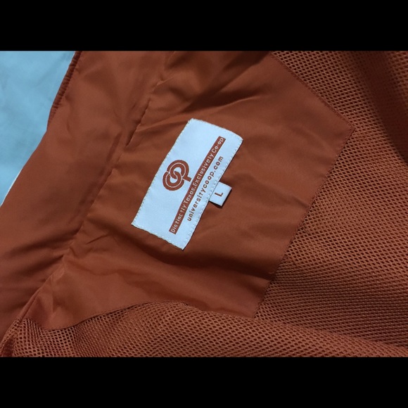 UT Windbreaker #hookem barely worn - Picture 2 of 2