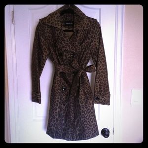 Leopard print trench/ rain coat